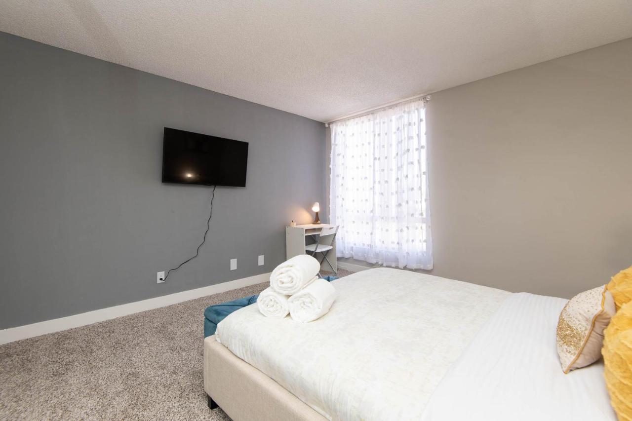 Luxury One Bedroom Apartments Free Parking&Pool Los Angeles Bagian luar foto