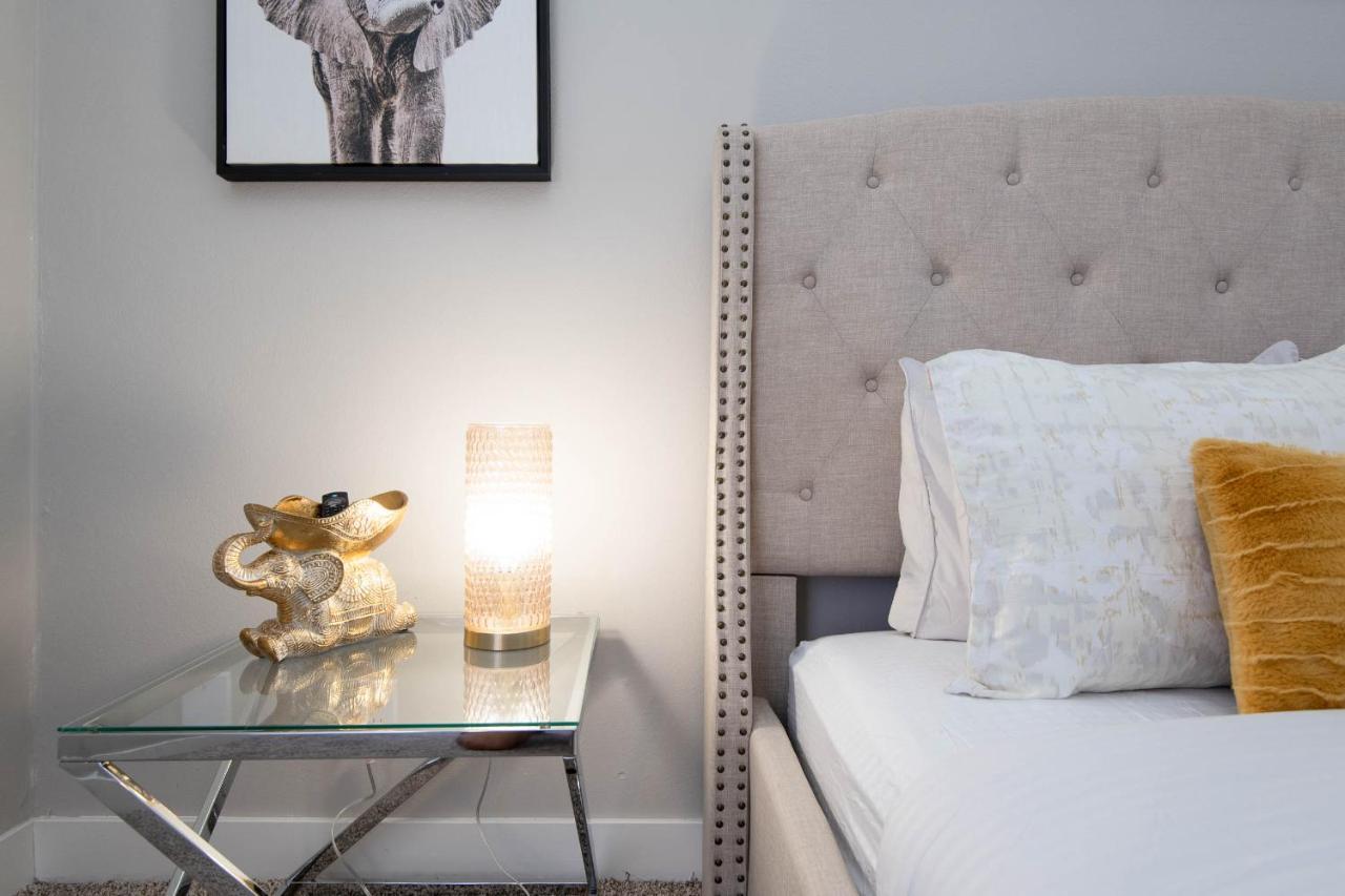 Luxury One Bedroom Apartments Free Parking&Pool Los Angeles Bagian luar foto