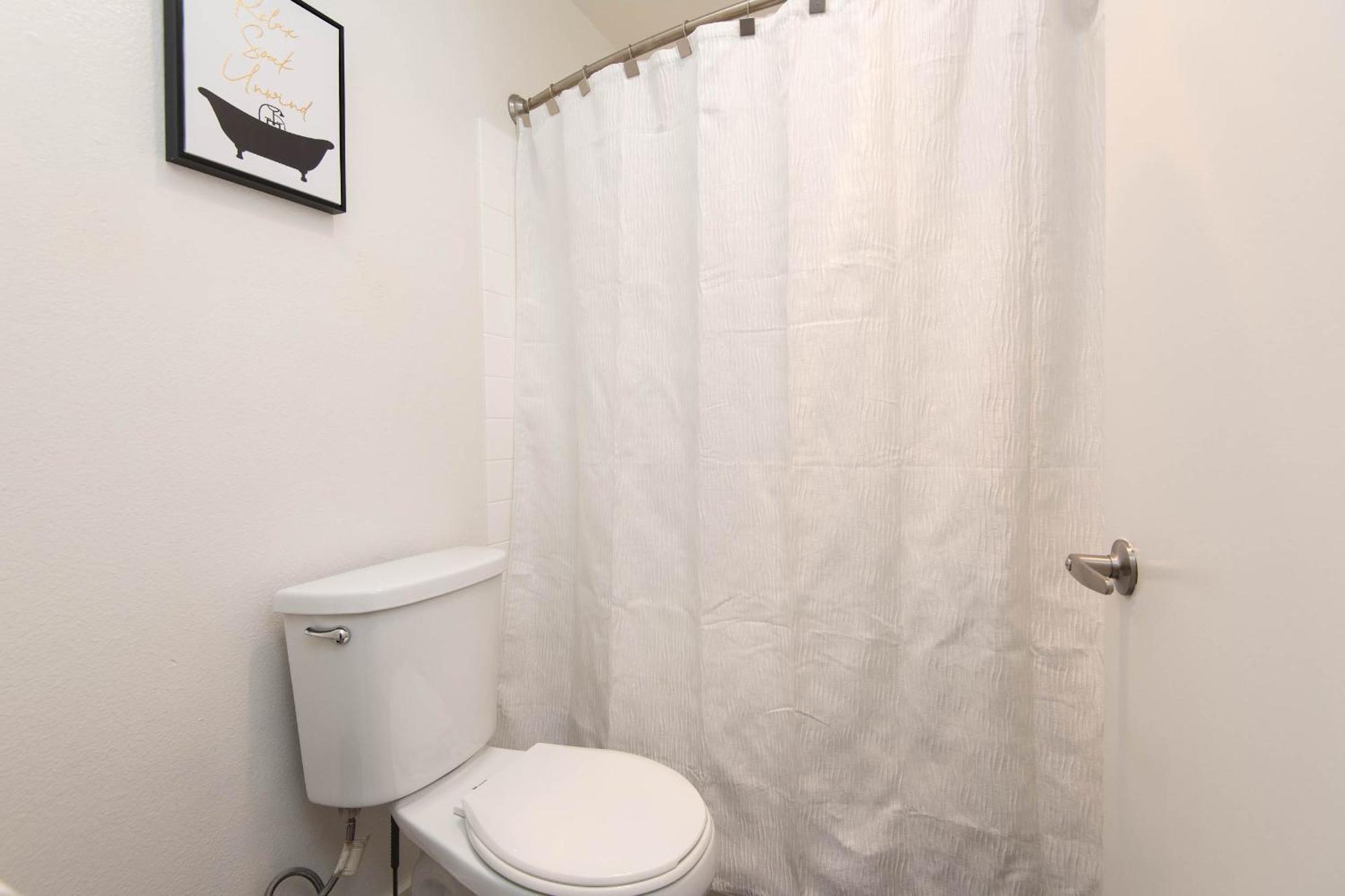 Luxury One Bedroom Apartments Free Parking&Pool Los Angeles Bagian luar foto
